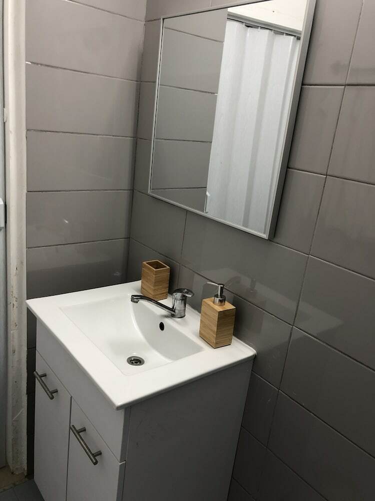 Apartment Halper