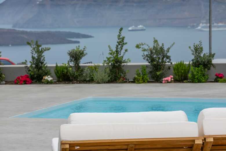 Hotel Melidonia Suites