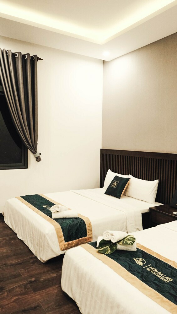 Hotel Honba Lagi Beach Resort
