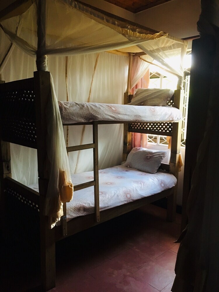 Hostal Footprints Hostel