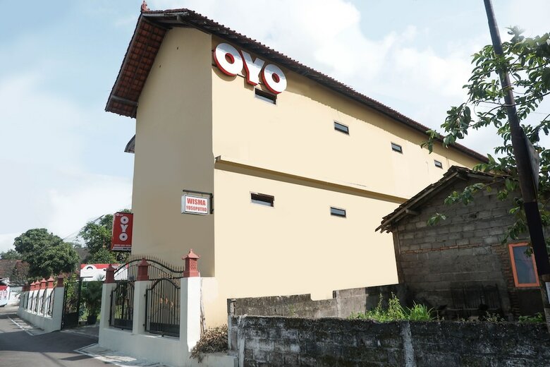 Hotel Oyo 405 Wisma Yosoputro