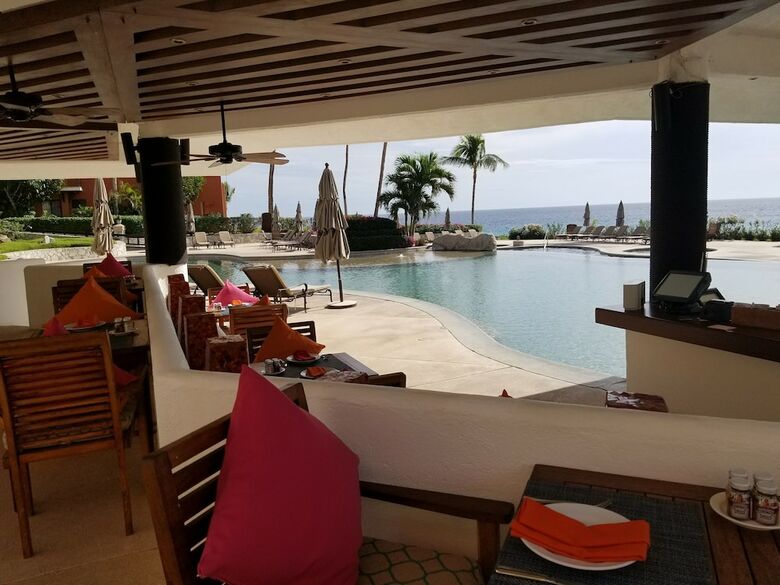 Villa 1 Minute To The Sand
