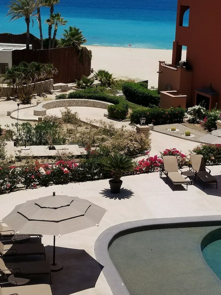Villa 1 Minute To The Sand