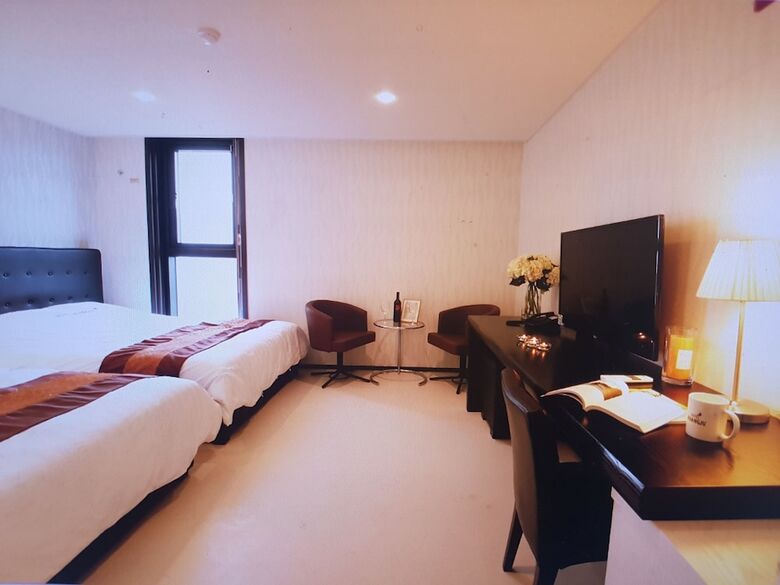 Hotel Rhangju