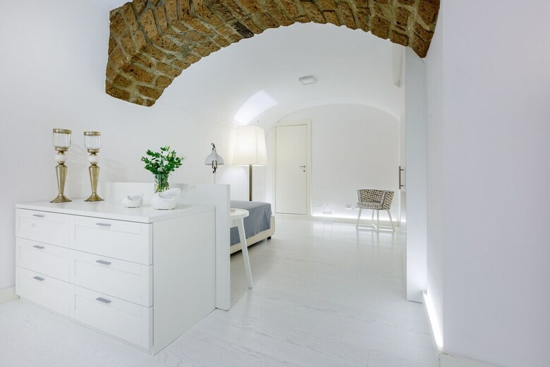 White Stylish Apartments