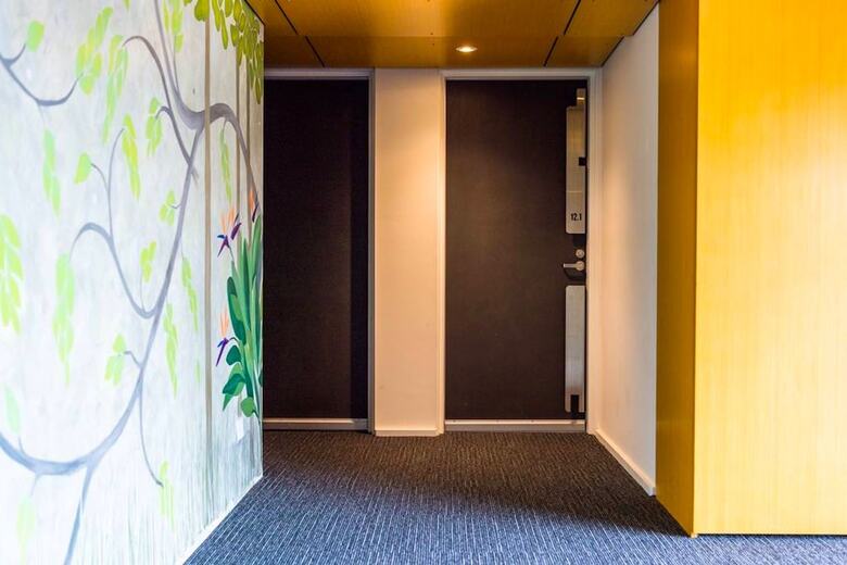 Modern Apartment Wifi Netflix