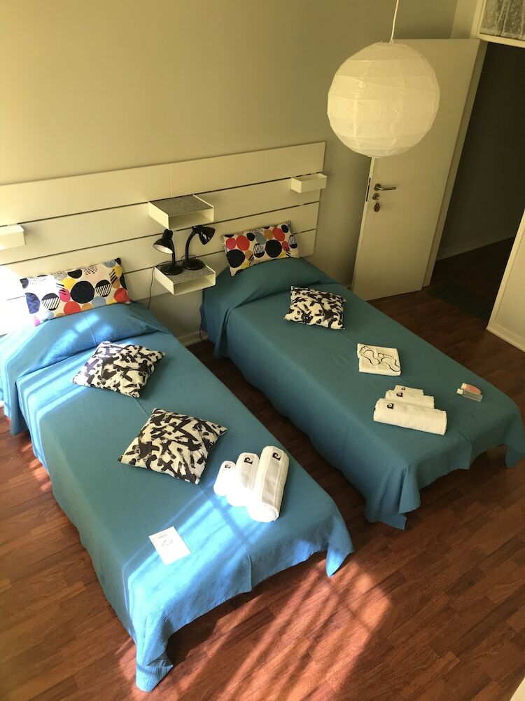 Hotel H.�.h