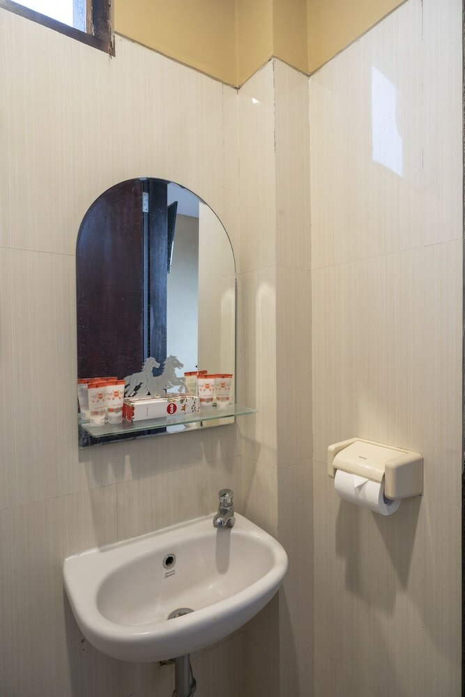 Hotel Oyo 612 Dante Residence