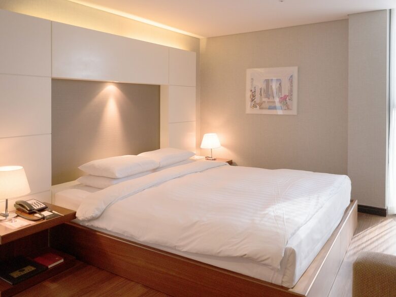 Sunset Business Hotel
