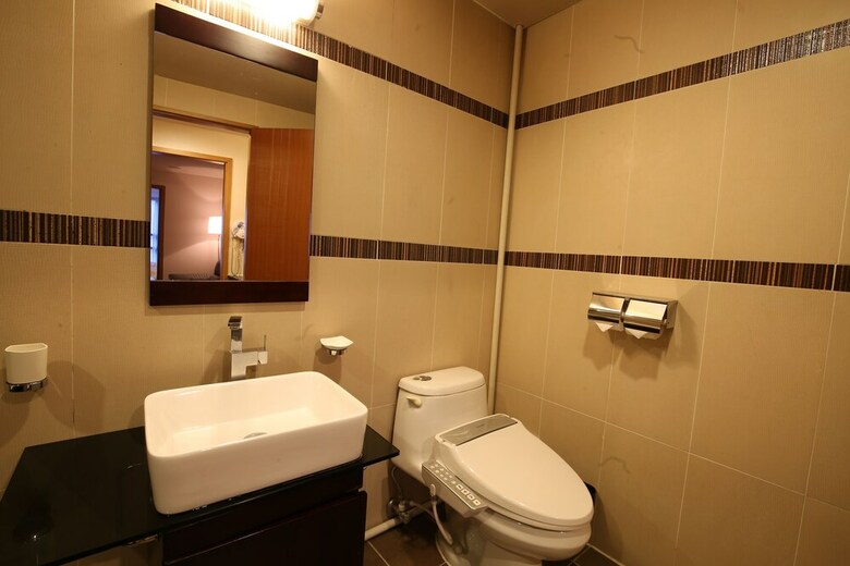 Sunset Business Hotel