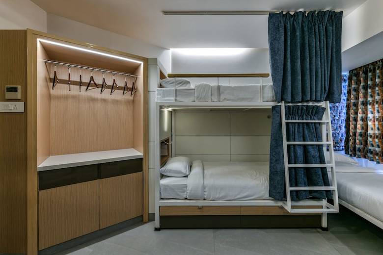 Hostal Indie Stays