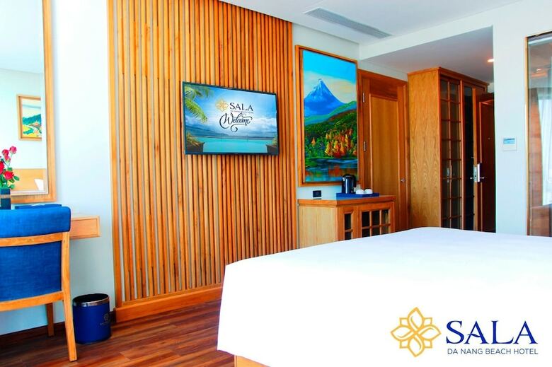 Sala Danang Beach Hotel