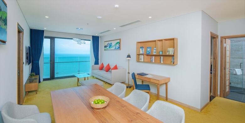 Sala Danang Beach Hotel