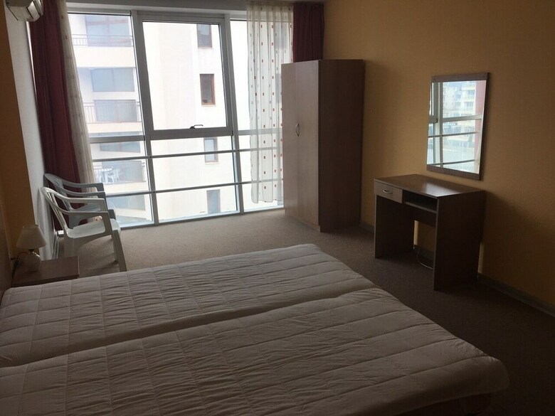 Apartamentos Afrodita II
