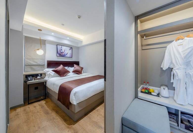 Gya Hotel Jin Ji Lake Oriental Gate