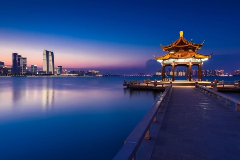 Gya Hotel Jin Ji Lake Oriental Gate