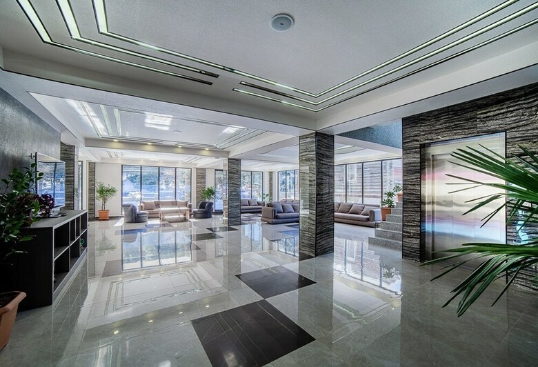Hotel Amiranis Parki