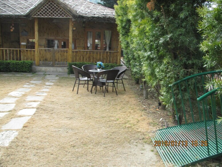 Hotel Econostay Misty Oaks
