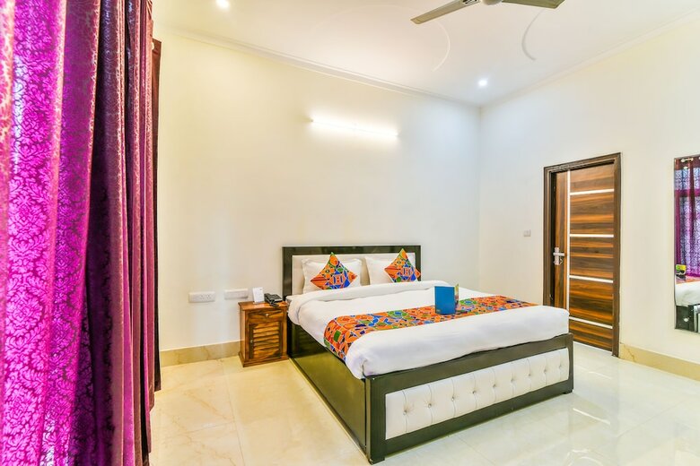 Fabhotel Laxmi Residency