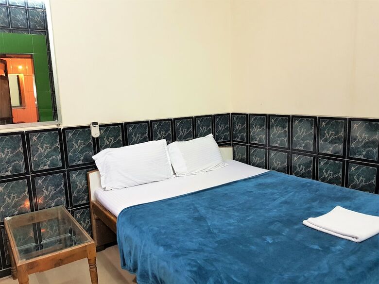 Hotel Hexa Metro Plaza