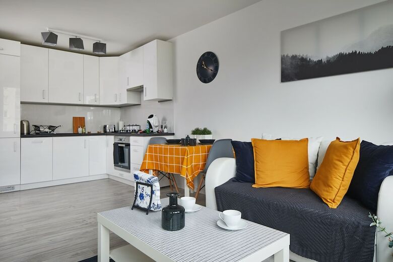 Srebrna Central Warsaw Apartment
