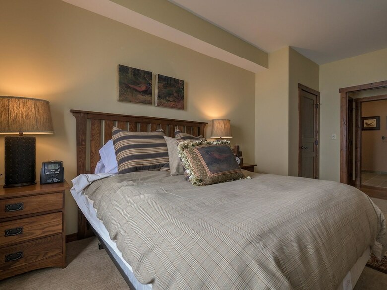 2 Br: Soaring Eagle 202