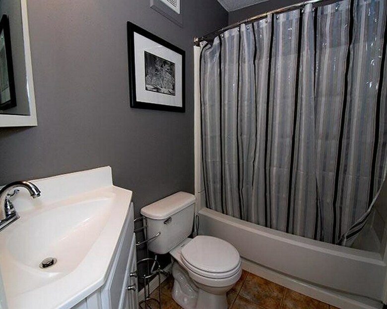 4 Br: Shays Landing 5