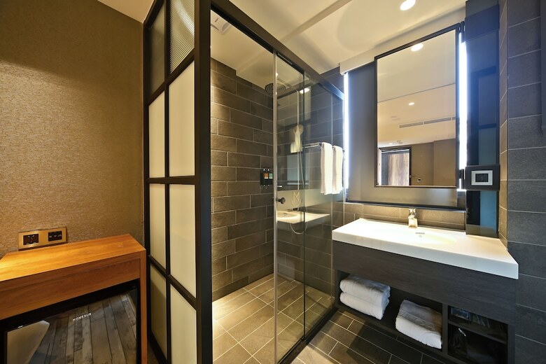 Micro Hotel