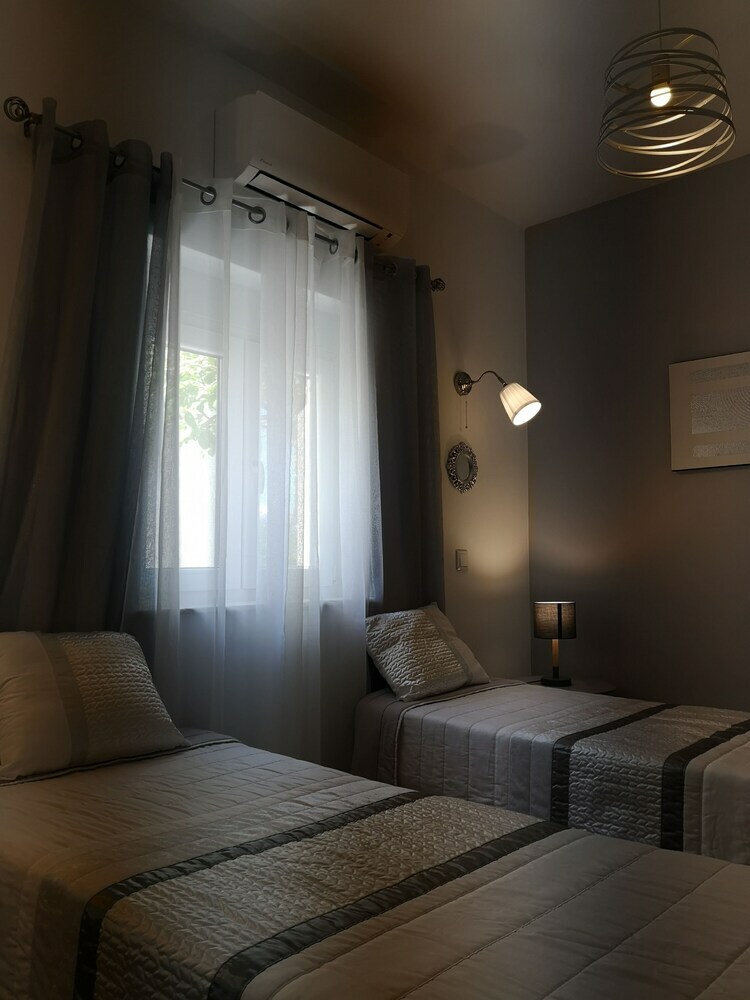 Hotel Sensations Guesthouse