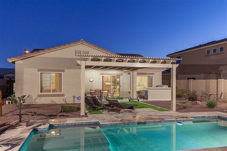 Enchanted 3 Br By Casago