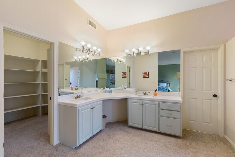 Easy Living 4 Br By Casago