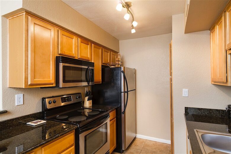 Exclusively Yours 1 Br By Casago