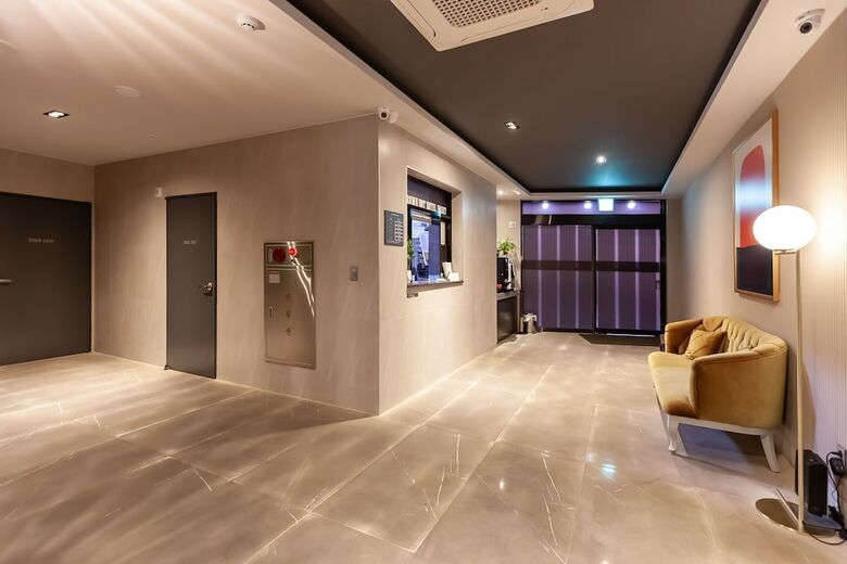 Browndot Hotel Hadan