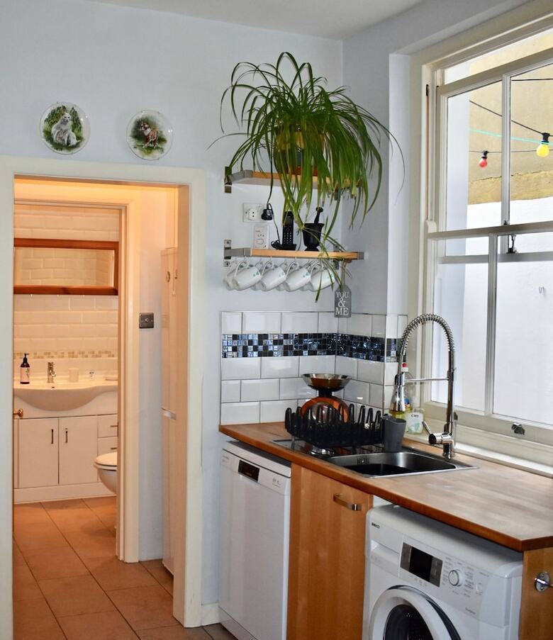 Apartamentos Spacious 1 Bedroom Flat Near The Beach