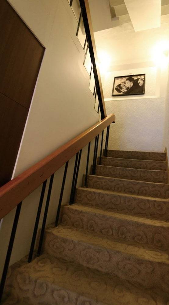 Hotel Yeshi Rixin Bb