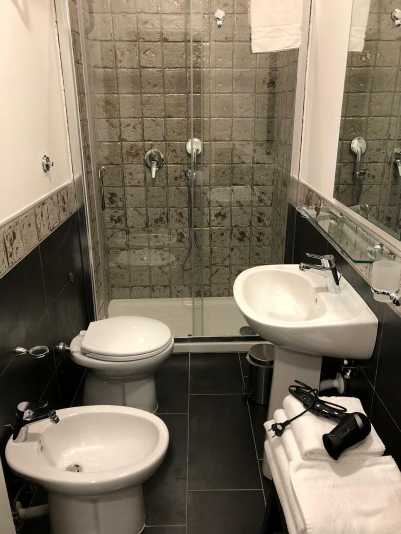 Bed & Breakfast Pit Stop Napoli Centrale