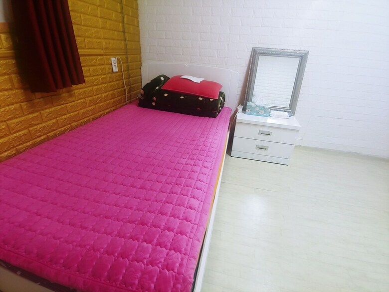 Hostal Daejeon Guesthouse Sky Garden - Hostel