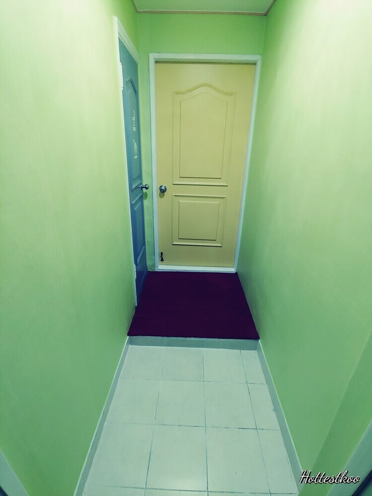Hostal Daejeon Guesthouse Sky Garden - Hostel