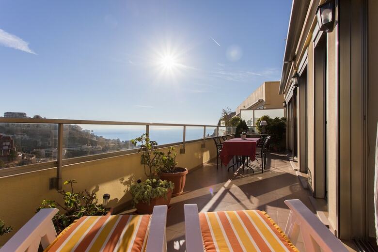 Apartamentos Cabo Blanco Penthouse