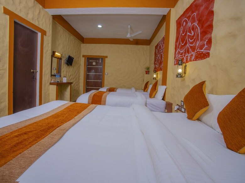 Oyo 325 Chitwan Botique Hotel