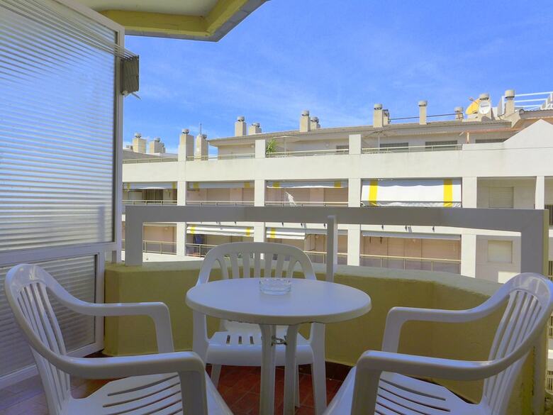 Apartamentos Alboran 24