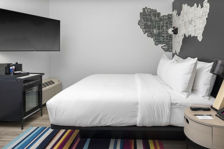 Hotel Aloft Glendale At Westgate