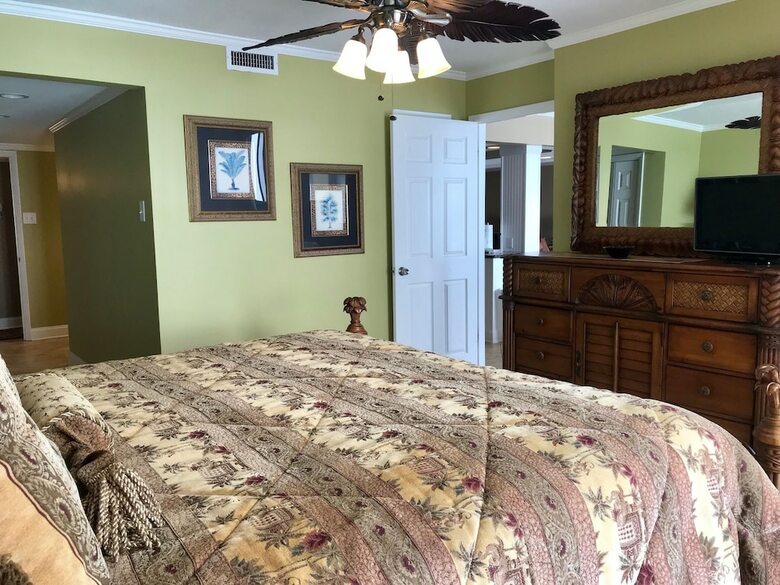 Pelican Walk 1005 - Two Bedroom - Condo