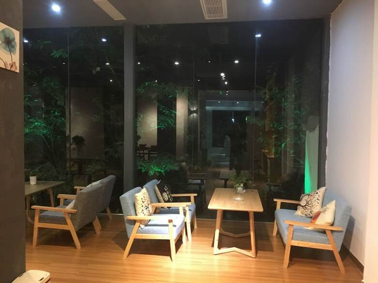 Hotel Yangshuoyuesushuian