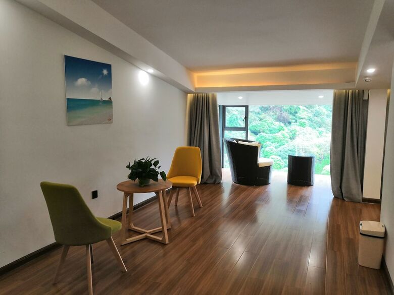Hotel Yangshuoyuesushuian