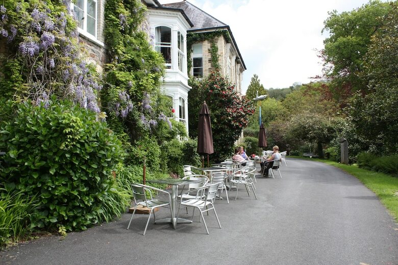 Broomhill Art Hotel