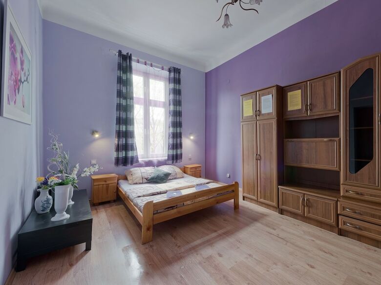 Hostal Hostel 70s And Queen Apartments