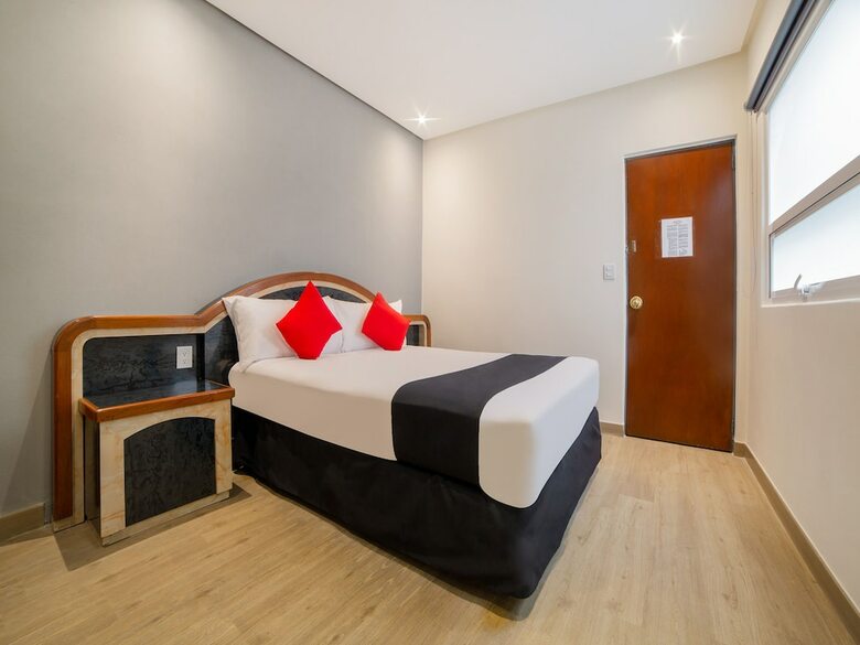 Hotel Capital O Monarca