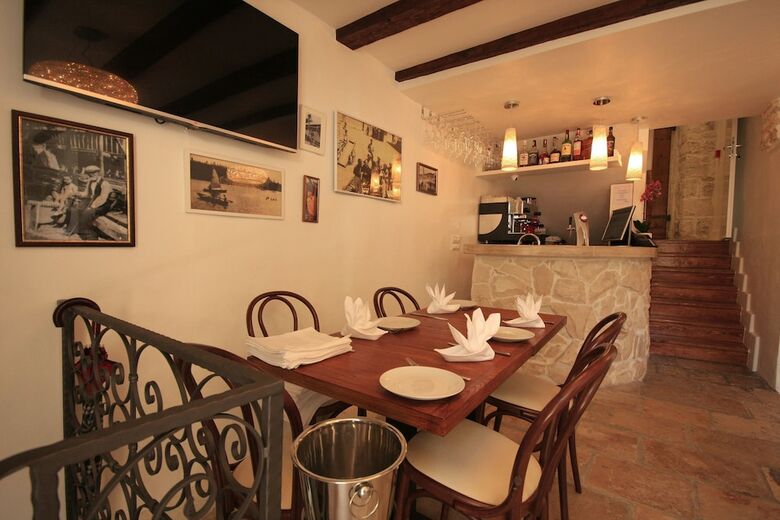 Hotel The Fabris - Luxury Inn