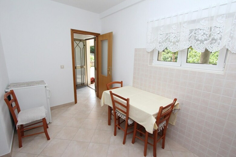 Apartment Robi